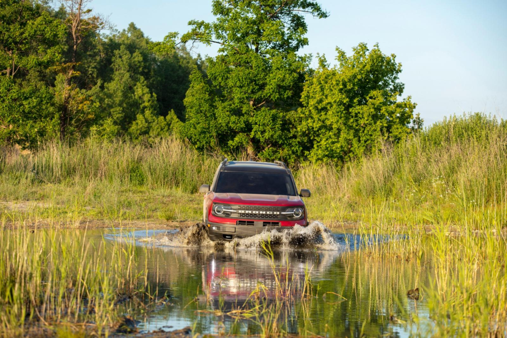 Ford Bronco Sport 2021 có khả năng lội nước ngập 599 mm Ford Bronco Sport 2021 có khả năng lội nước ngập 599 mm