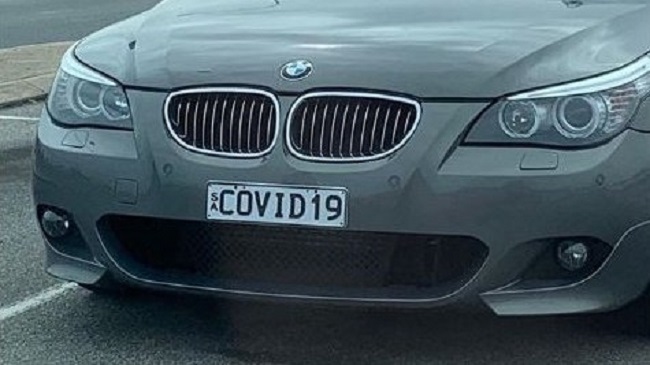 Chiếc BMW 5-Series đeo biển COVID19 bị bỏ rơi tại s&acirc;n bay