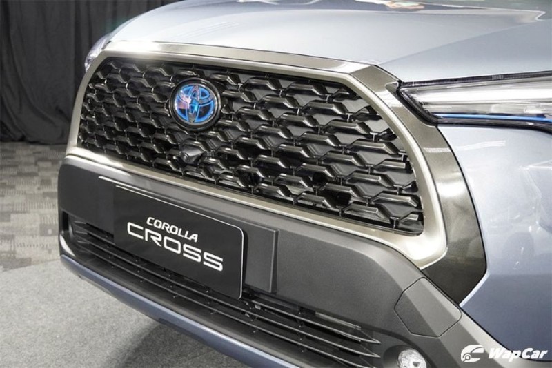 Lưới tản nhiệt tr&ecirc;n Toyota Corolla Cross 