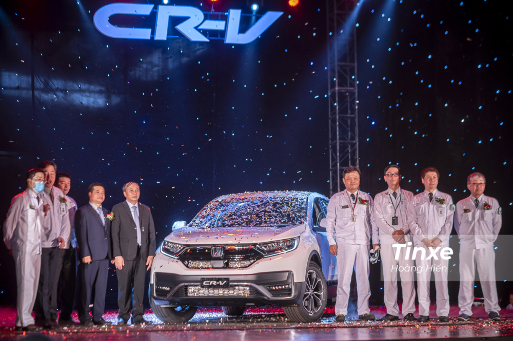 Honda CR-V 2020 sẽ được bán giá với 3 phiên bản khác nhau và giá dự kiến dưới 1,2 tỉ đồng.