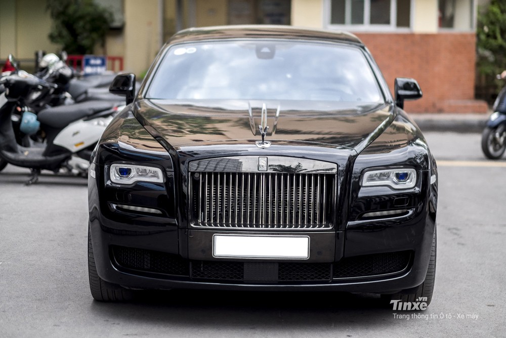 Giá xe Rolls-Royce Ghost Black Badge 2020 mới nhất tại Việt Nam Giá xe Rolls-Royce Ghost Black Badge 2020 mới nhất tại Việt Nam