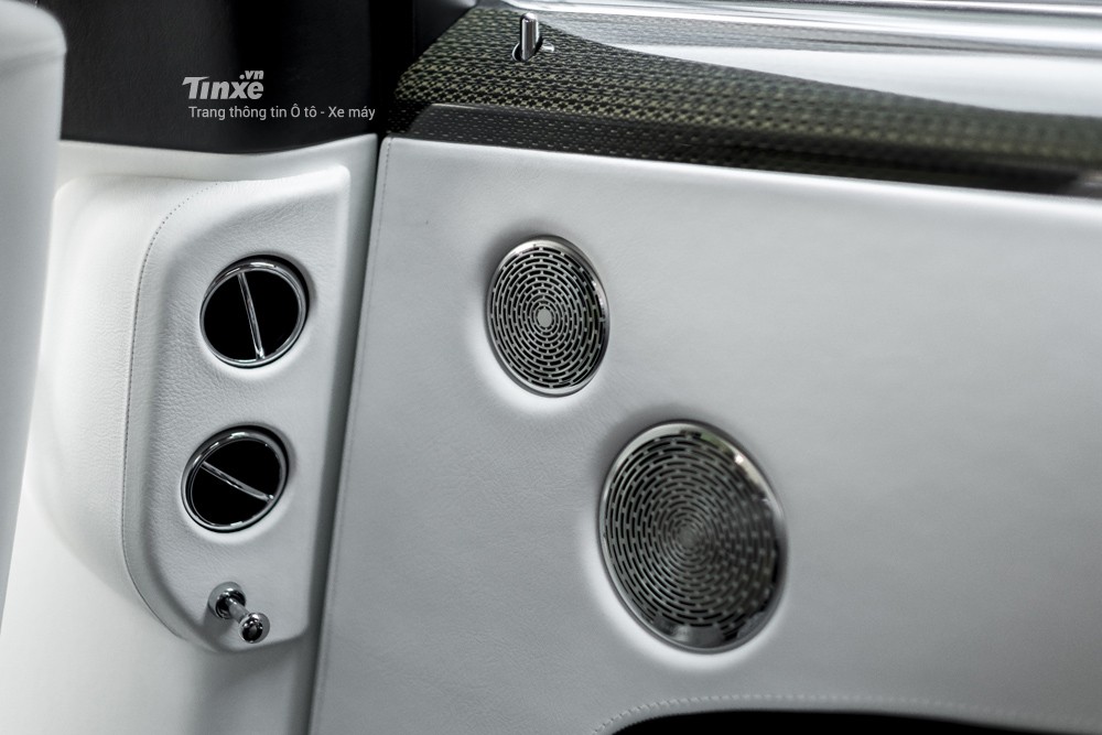 hệ thống loa của Rolls-Royce Ghost Black Badge hệ thống loa của Rolls-Royce Ghost Black Badge
