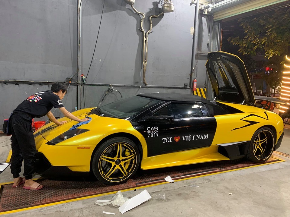 Lamborghini Murcielago LP640 mui trần độ body kit Lamborghini Murcielago LP670-4 SV Lamborghini Murcielago LP640 mui trần độ body kit Lamborghini Murcielago LP670-4 SV