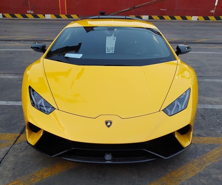 Siêu xe Lamborghini Huracan Performante đầu tiên về Việt Nam Siêu xe Lamborghini Huracan Performante đầu tiên về Việt Nam. Ảnh: Sầm Bảo Long