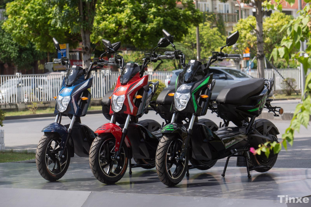 Yadea Xmen Neo ra mắt tại H&agrave; Nội