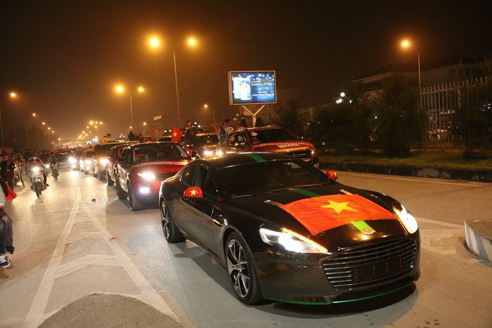 Aston Martin Rapide S ở Nghệ An Aston Martin Rapide S ở Nghệ An