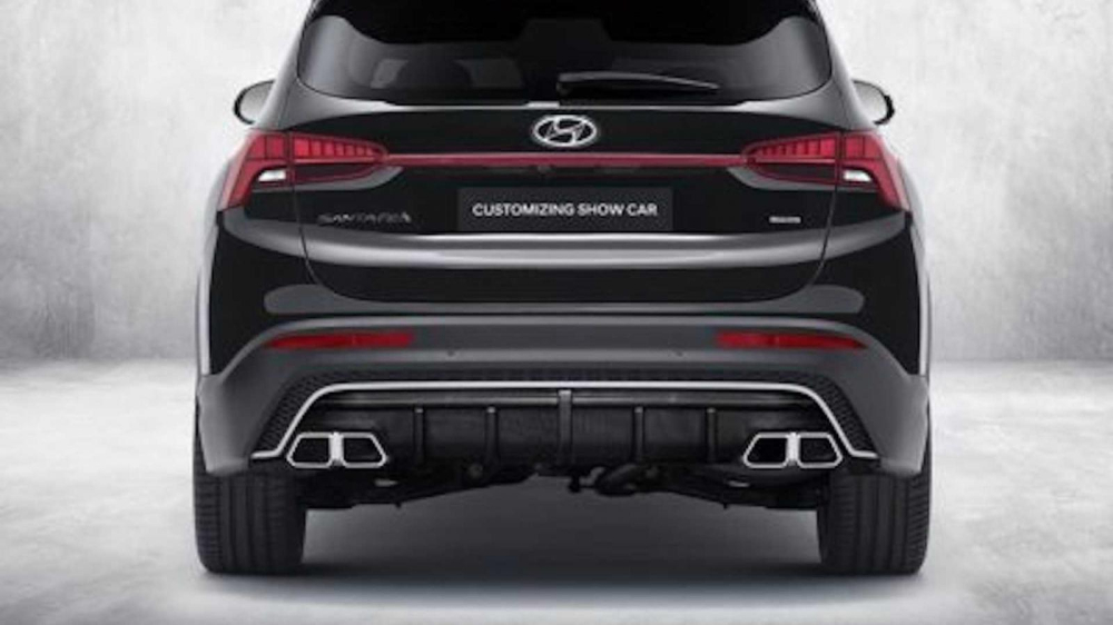 Hyundai Santa Fe N Performance 2021 nh&igrave;n từ ph&iacute;a sau
