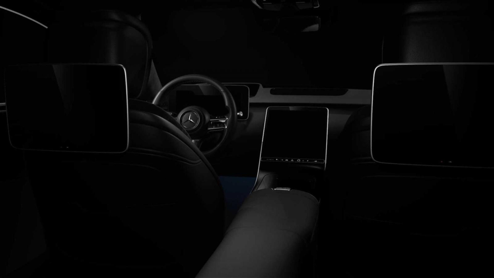 Mercedes-Benz S-Class 2021 c&oacute; tổng cộng 5 m&agrave;n h&igrave;nh trong xe