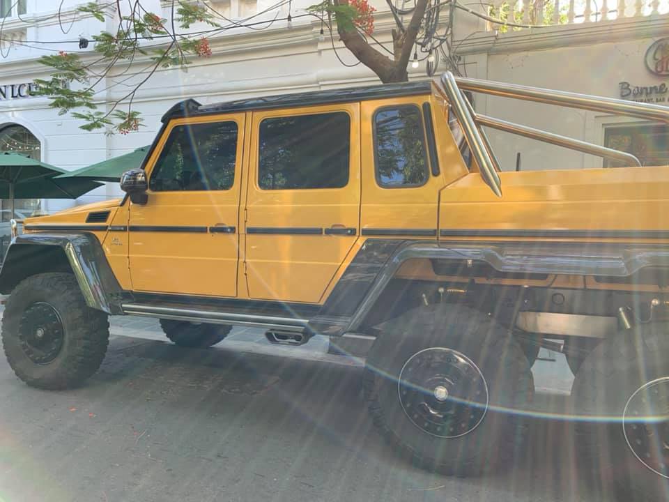 Đ&acirc;y ch&iacute;nh l&agrave; chiếc xe Mercedes-Benz G63 AMG 6x6 độc nhất v&ocirc; nhị tại Việt Nam hiện nay
