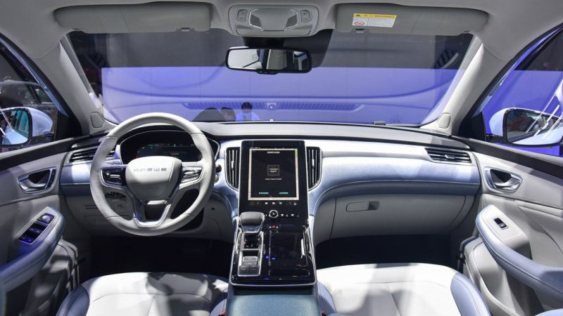 Nội thất của xe điện Roewe ER6 2020