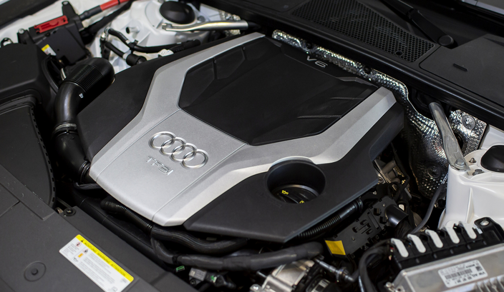 Audi A7 Sportback 2020 được ph&acirc;n phối với hai phi&ecirc;n bản động cơ l&agrave; V6 3.0L v&agrave; i4 2.0L.