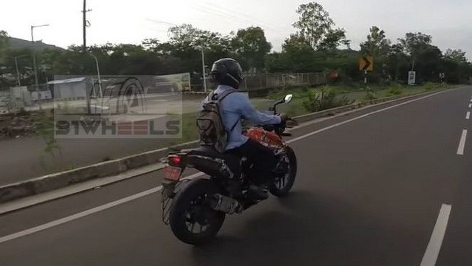 KTM 250 Adventure đã hoàn thiện KTM 250 Adventure đã hoàn thiện