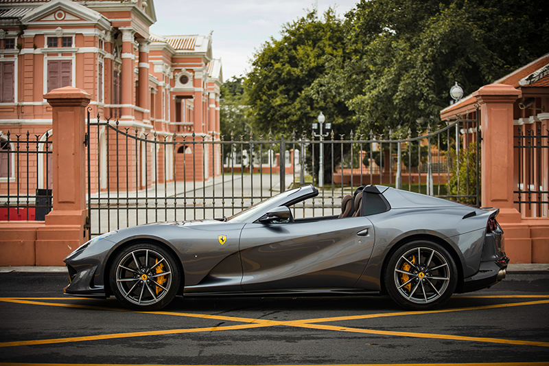 Ferrari 812 GTS chính là siêu xe mui trần của Ferrari 812 Superfast đã có 2 chiếc tại Việt Nam Ferrari 812 GTS chính là siêu xe mui trần của Ferrari 812 Superfast đã có 2 chiếc tại Việt Nam