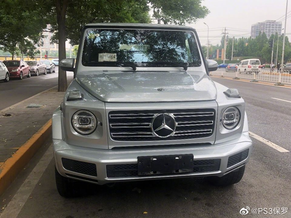 Mercedes-Benz G350 sở hữu thiết kế gần như không có gì khác với các phiên bản còn lại