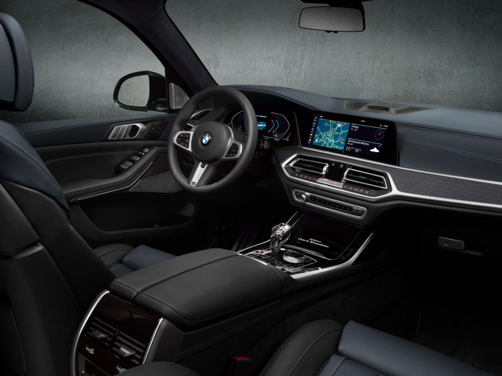 Nội thất bên trong BMW X7 Dark Shadow Edition 2021