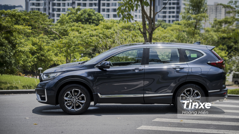 Honda CR-V 2020 với Honda Sensing cũng vừa được ra mắt cuối th&aacute;ng 7/2020.