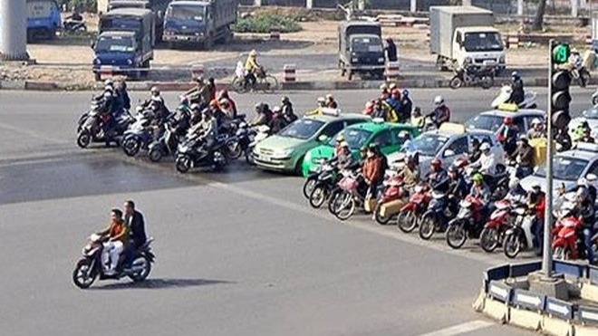 Lỗi qu&aacute; tốc độ xe m&aacute;y bị phạt tối đa 5 triệu đồng v&agrave; tước bằng l&aacute;i 4 th&aacute;ng