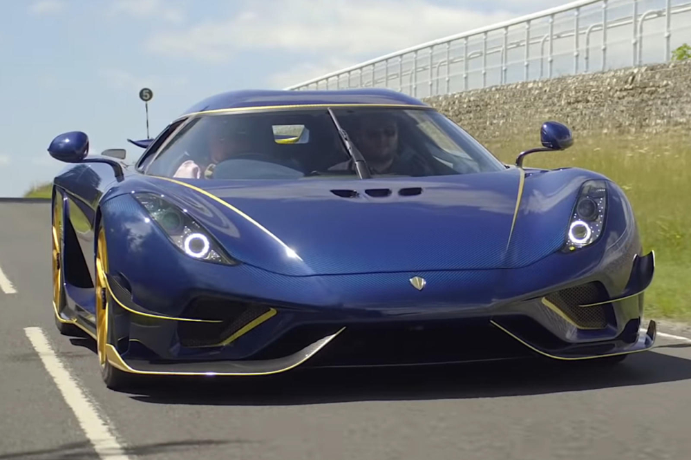 Chiếc Koenigsegg Regera này mất tới 3 năm để hoàn thiện theo đúng cấu hình mong muốn của Zach Lewis Chiếc Koenigsegg Regera này mất tới 3 năm để hoàn thiện theo đúng cấu hình mong muốn của Zach Lewis