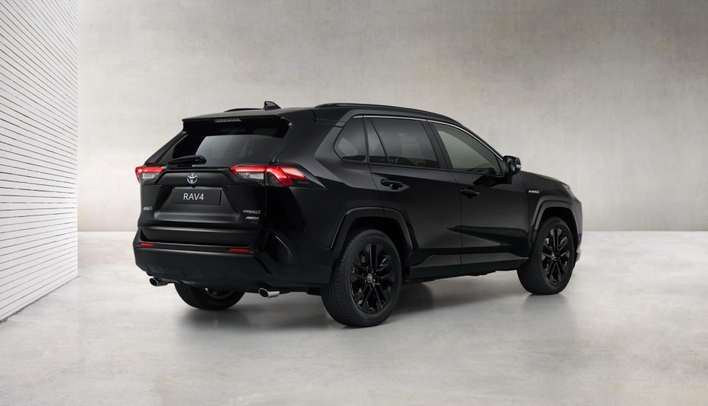 Toyota RAV4 Hybrid Black Edition 2021 dùng động cơ như bản thường