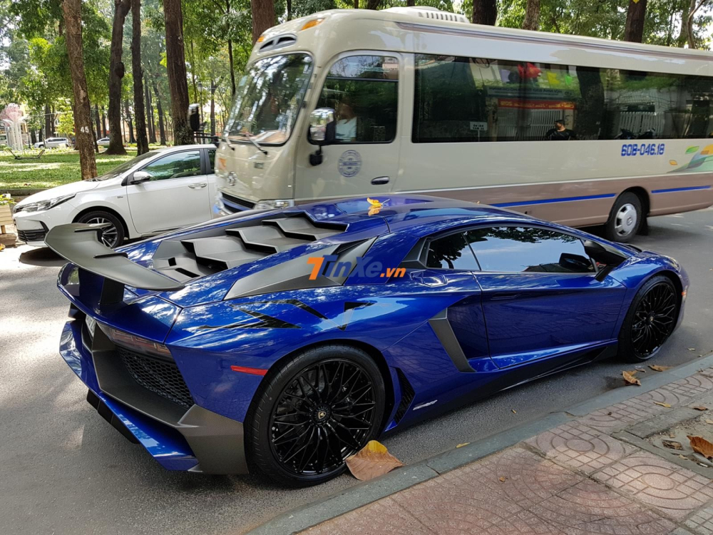 Si&ecirc;u xe Lamborghini Aventador LP750-4 SuperVeloce chỉ c&oacute; 600 chiếc được sản xuất