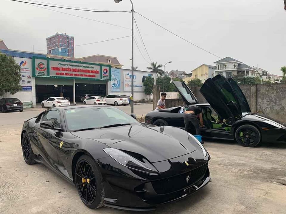 Siêu xe Lamborghini Murcielago LP640 tung cánh lúc còn ở Hải Phòng