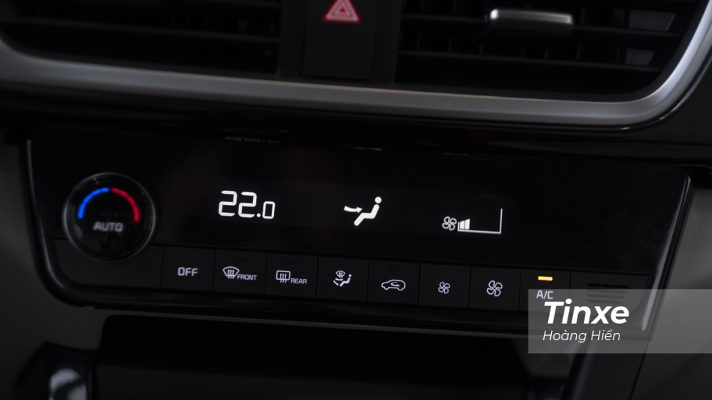 KIA Seltos được trang bị hệ thống điều hoà tự động 1 vùng cùng với cửa gió ở hàng ghế thứ 2.