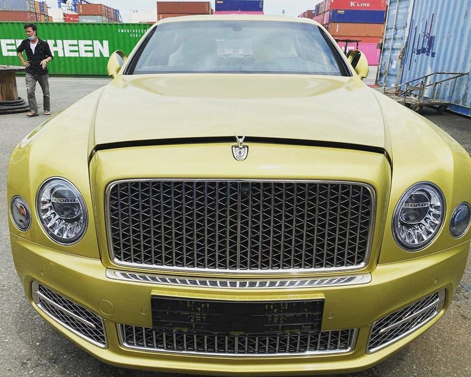Bentley Mulsanne EWB 2020 có giá bán được cho hơn 50 tỷ đồng tại Việt Nam Bentley Mulsanne EWB 2020 có giá bán được cho hơn 50 tỷ đồng tại Việt Nam