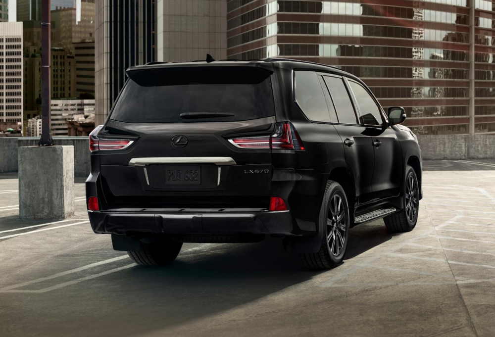 Lexus LX 2021 vẫn d&ugrave;ng động cơ như cũ