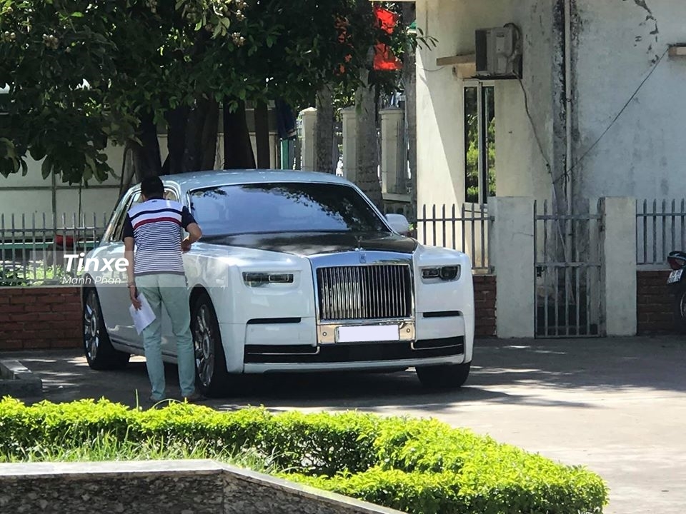 Cực phẩm Rolls-Royce Phantom Tranquillity bản 25 chiếc xuất hiện tại Thanh Hoá