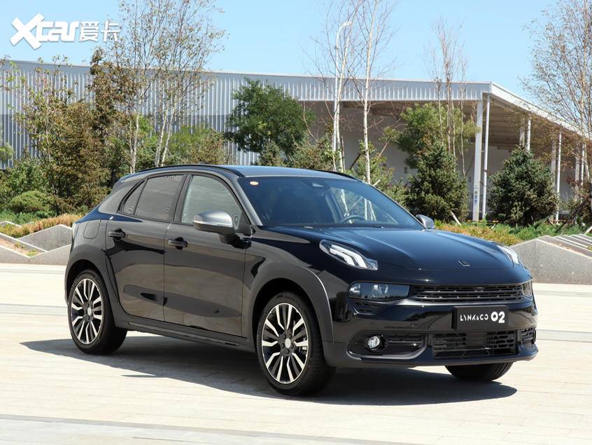 Phía trước của Lynk & Co 02 Champion Edition