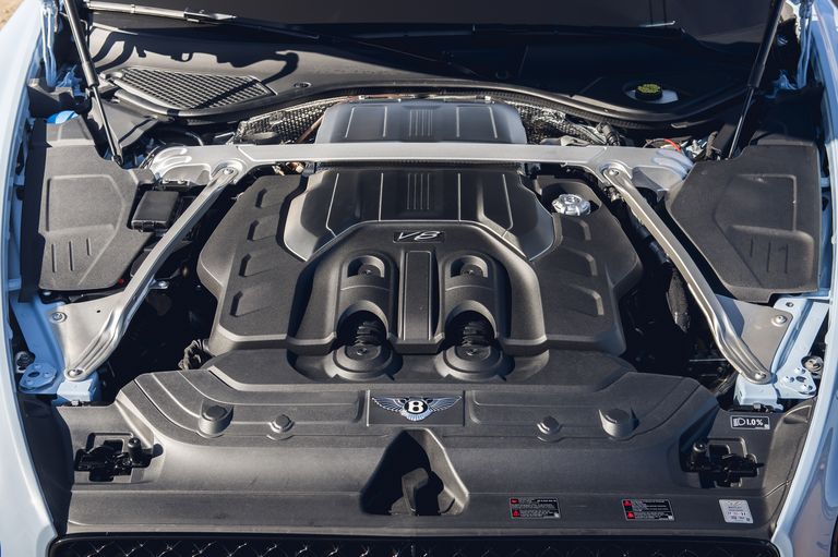 Động cơ V8 tr&ecirc;n Bentley Continental GT V8