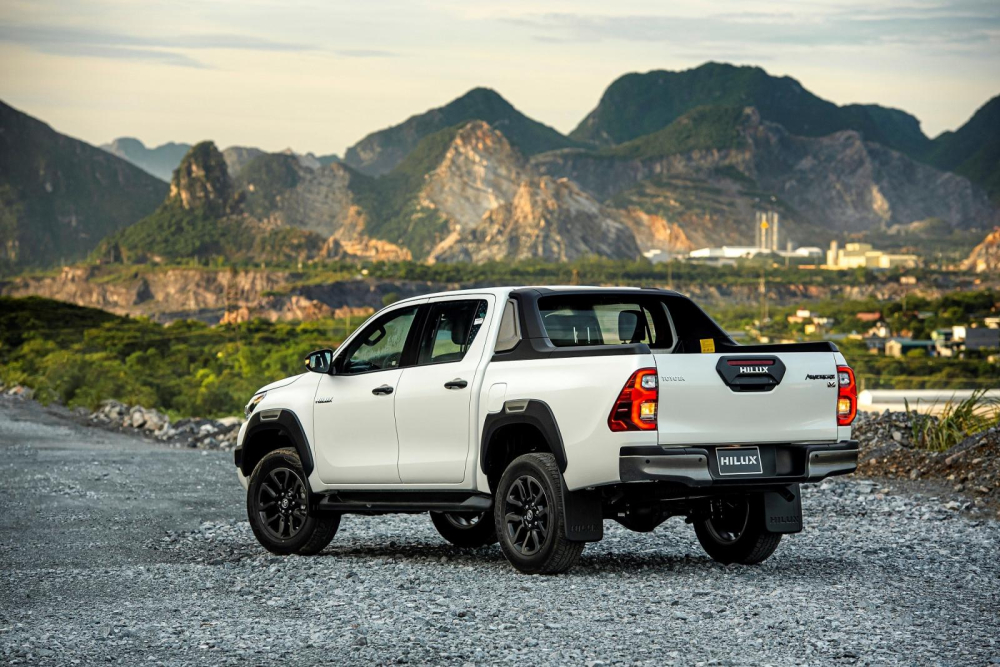 Trừ bản Adventure, 3 phiên bản thấp hơn của Toyota Hilux 2020 sẽ sử dụng mâm hợp kim 17 inch