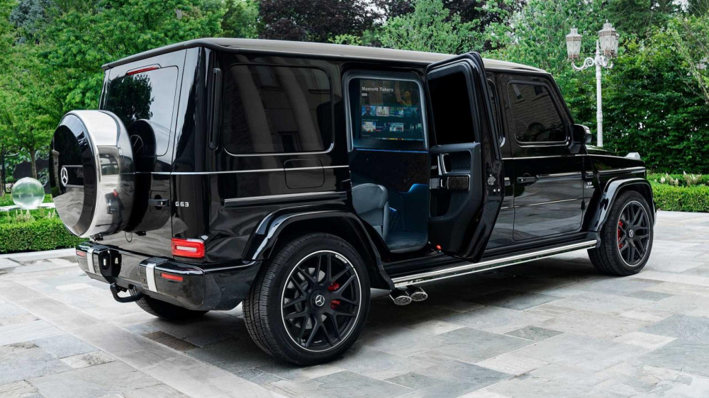 Phía sau của xe Inkas Mercedes-AMG G63 Limo 2020