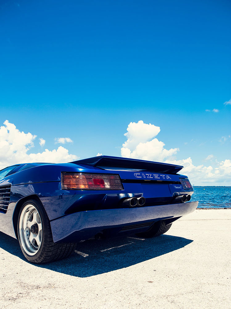 Chiếc Cizeta V16T của Quốc vương Brunei đang được rao b&aacute;n