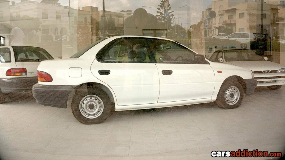 Chủ nh&acirc;n của đại l&yacute; kh&ocirc;ng c&oacute; &yacute; định b&aacute;n xe cho bất kỳ ai