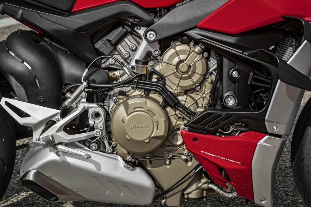 Khối động cơ V4 tr&ecirc;n Ducati Streetfighter V4