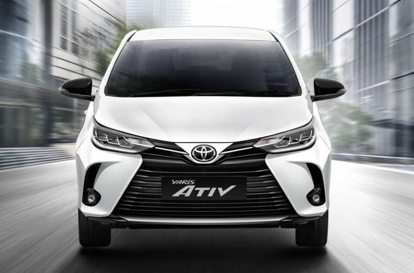 Cận cảnh thiết kế đầu xe của Toyota Yaris Ativ 2020