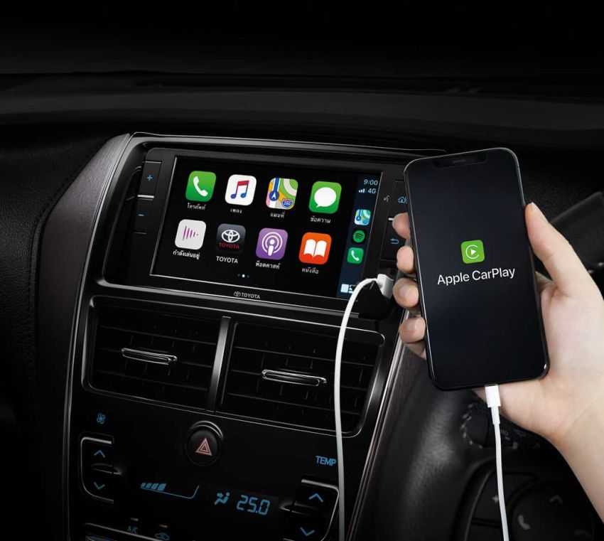 M&agrave;n h&igrave;nh th&ocirc;ng tin giải tr&iacute; hỗ trợ Apple CarPlay để kết nối với điện thoại th&ocirc;ng minh