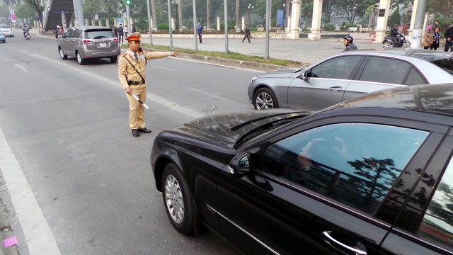 Quy định sử dụng làn đường được nêu rõ trong Điều 13 Luật giao thông đường bộ.
