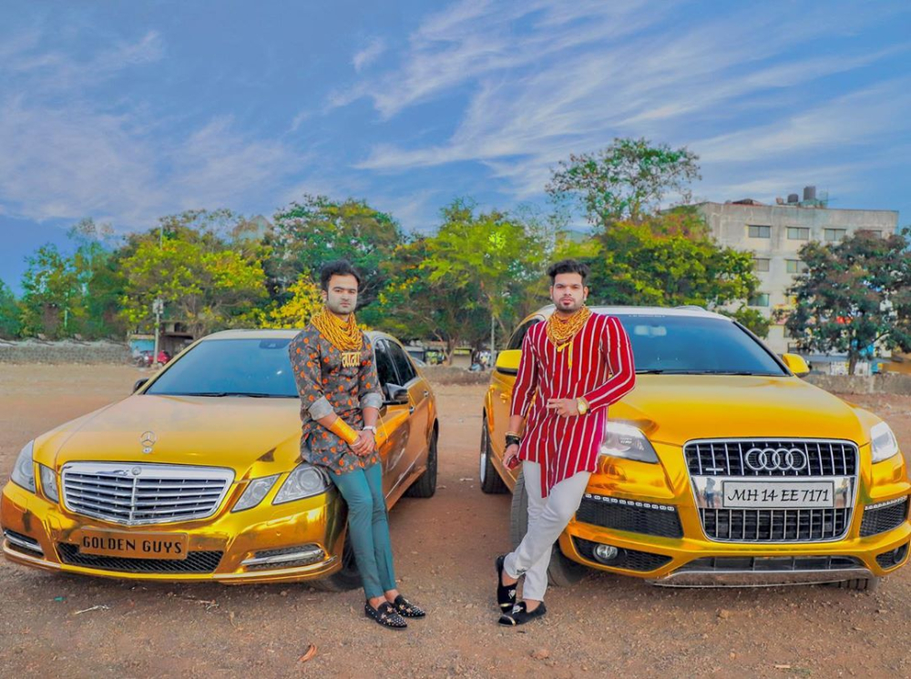 Cặp đôi Golden Guys Sunny và Sanjay