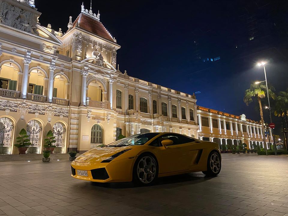 Chiếc siêu xe Lamborghini Gallardo có tuổi đời hơn 13 năm tại Việt Nam Chiếc siêu xe Lamborghini Gallardo có tuổi đời hơn 13 năm tại Việt Nam