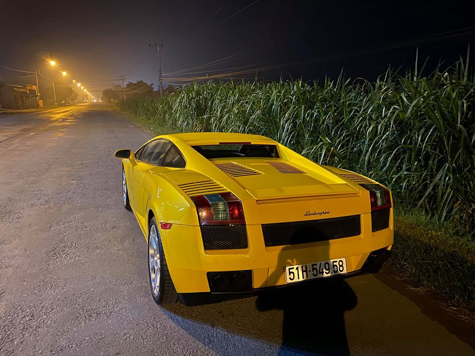 Lamborghini Gallardo có thể đạt tốc độ tối đa 309 km/h Lamborghini Gallardo có thể đạt tốc độ tối đa 309 km/h