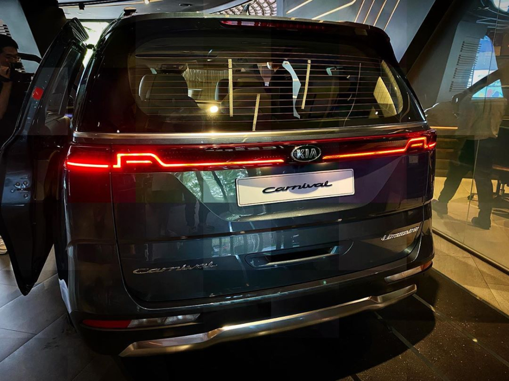Thiết kế đằng sau của Kia Sedona 2021 Thiết kế đằng sau của Kia Sedona 2021