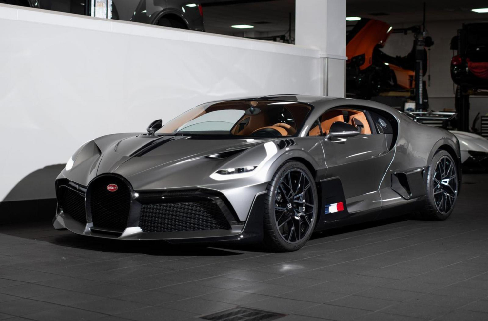 Bugatti Divo chỉ được sản xuất có 40 chiếc Bugatti Divo chỉ được sản xuất có 40 chiếc