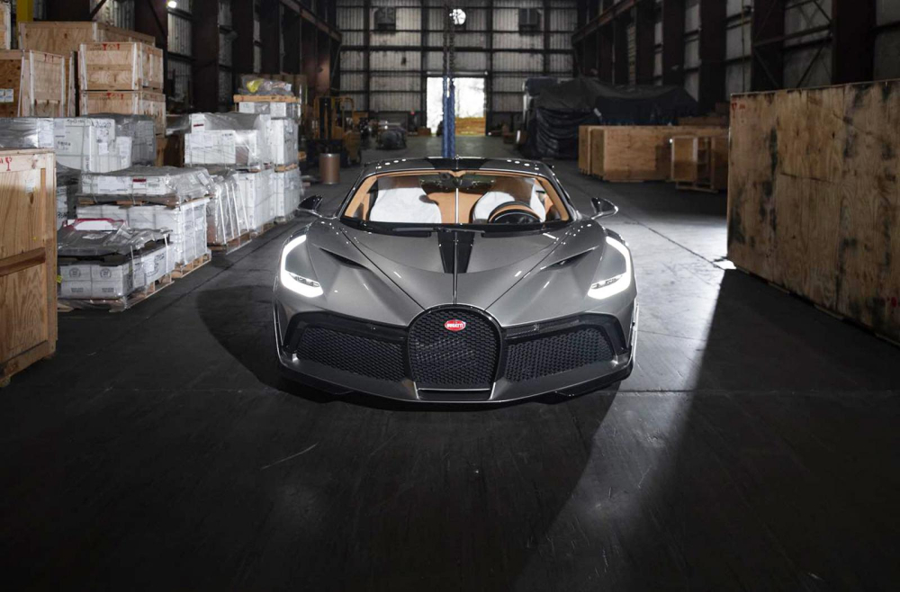 Các đại gia Mỹ là 1 trong những nước sở hữu Bugatti Divo sớm nhất thế giới Các đại gia Mỹ là 1 trong những nước sở hữu Bugatti Divo sớm nhất thế giới