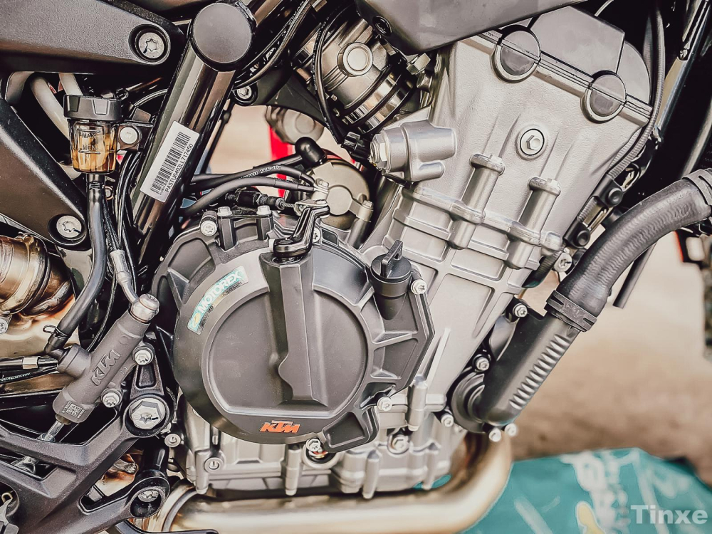 Khối động cơ được đ&aacute;nh gi&aacute; cao tr&ecirc;n KTM 790