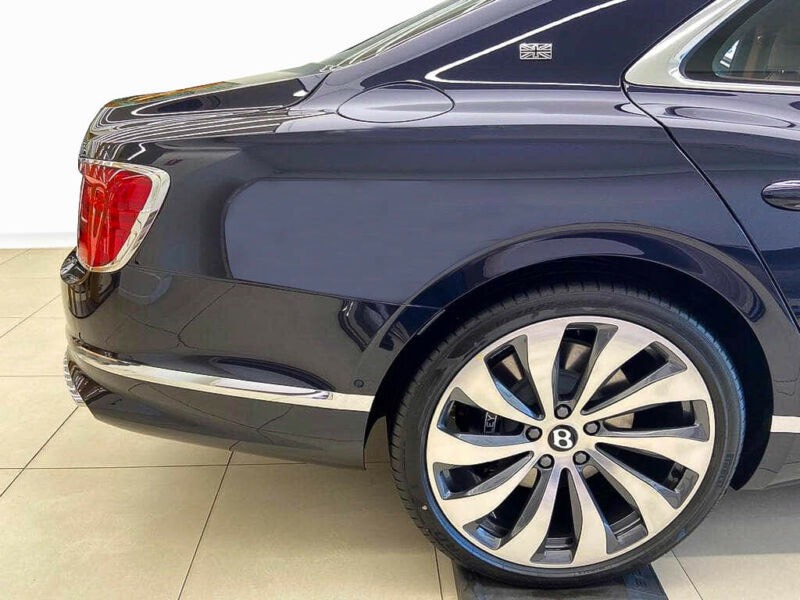 La-zăng của xe Bentley Flying Spur First Edition