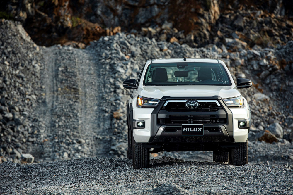 Toyota Hilux 2020 d&ugrave; l&agrave; bản n&acirc;ng cấp giữa v&ograve;ng đời nhưng vẫn c&oacute; nhiều điểm mới, từ ngoại h&igrave;nh cho đến trang bị b&ecirc;n trong