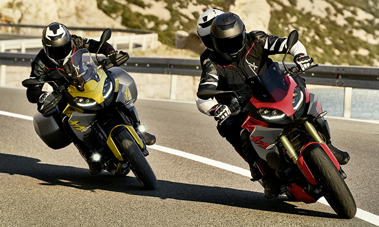 BMW F900XR 2020 mang kiểu dáng Sport Touring BMW F900XR 2020 mang kiểu dáng Sport Touring