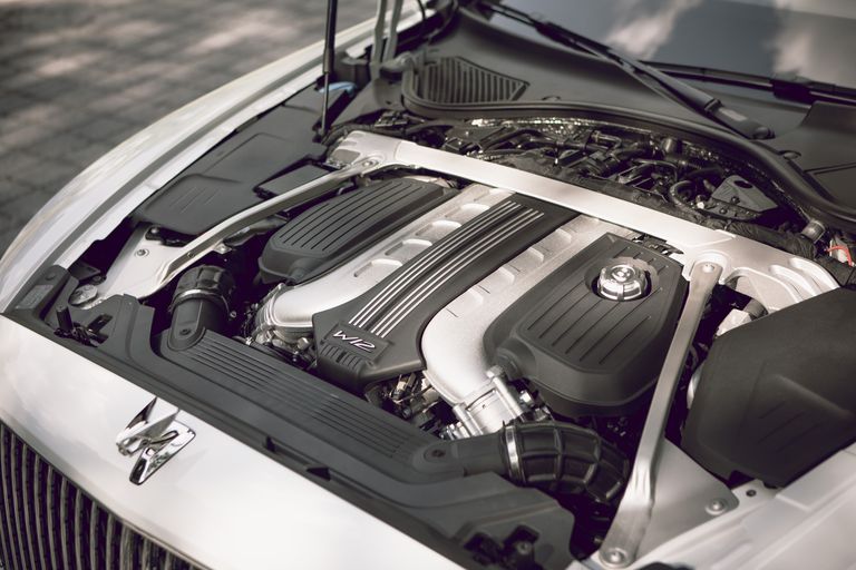 Động cơ của Bentley Flying Spur First Edition